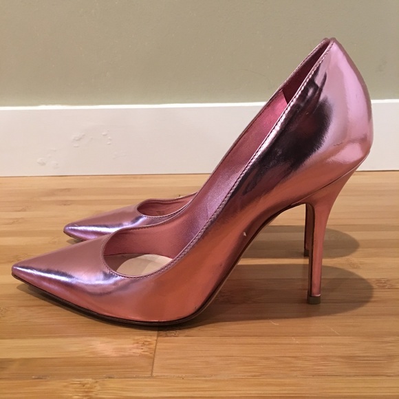 Christian Dior pink 🐷 metallic heels - Picture 2 of 5
